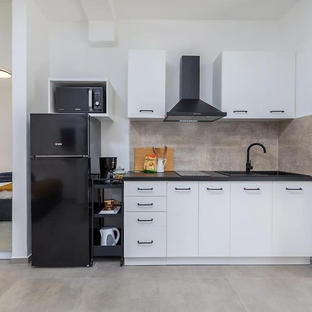 3 Minutes From The Beach: Lovely Studio Apartment Pula Extérieur photo