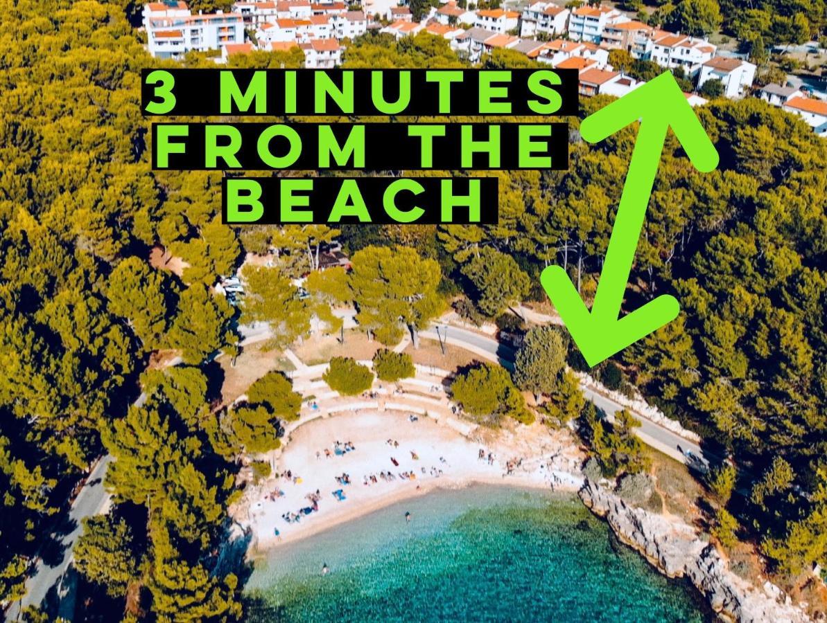 3 Minutes From The Beach: Lovely Studio Apartment Pula Extérieur photo
